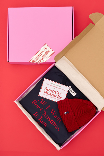 XMAS BOX All I Want For Christmas Longsleeve + Czapka